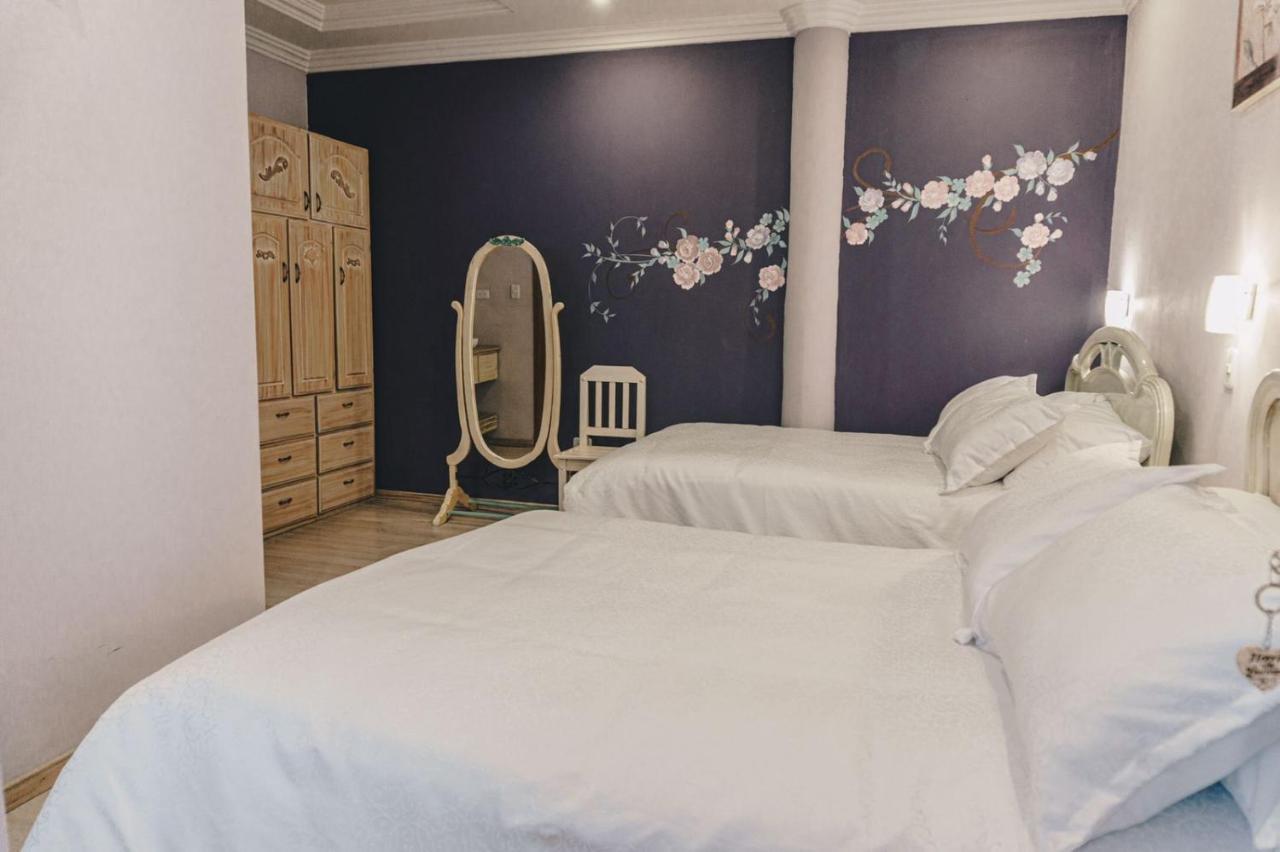 Hotel Boutique Casa Ruth En Cuenca Exteriör bild