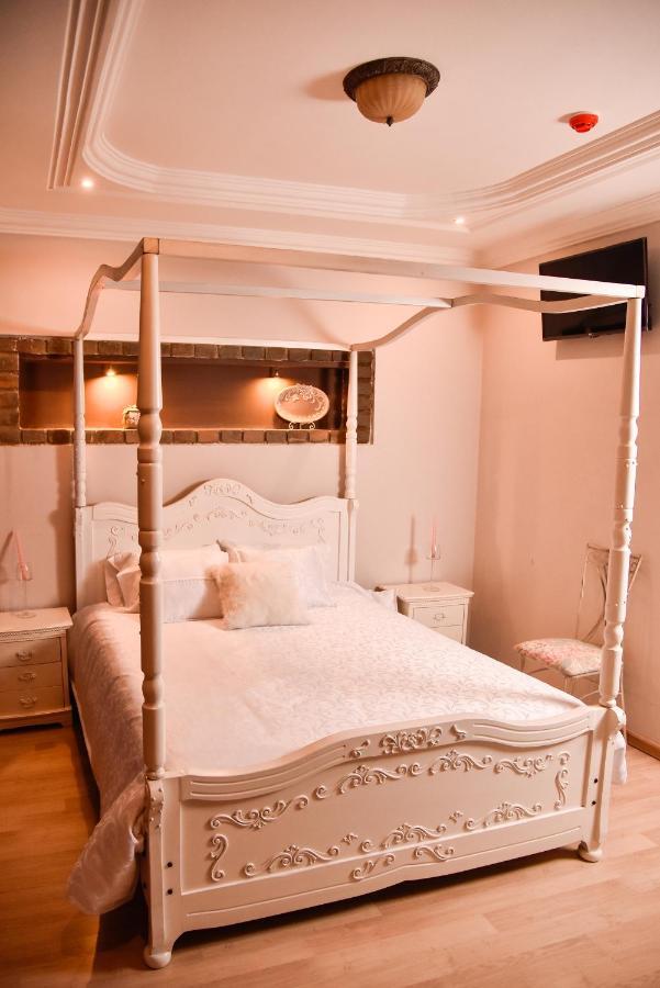 Hotel Boutique Casa Ruth En Cuenca Exteriör bild