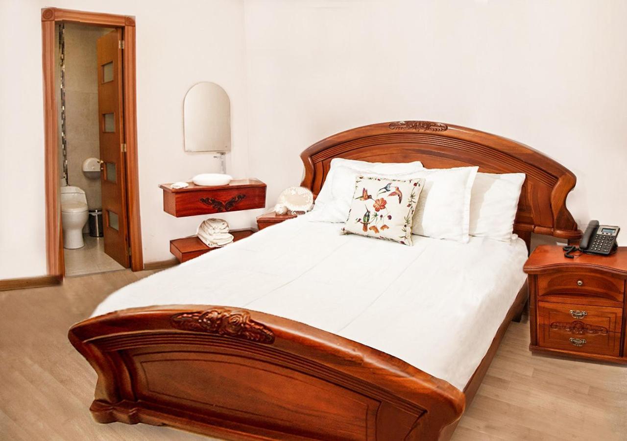 Hotel Boutique Casa Ruth En Cuenca Exteriör bild