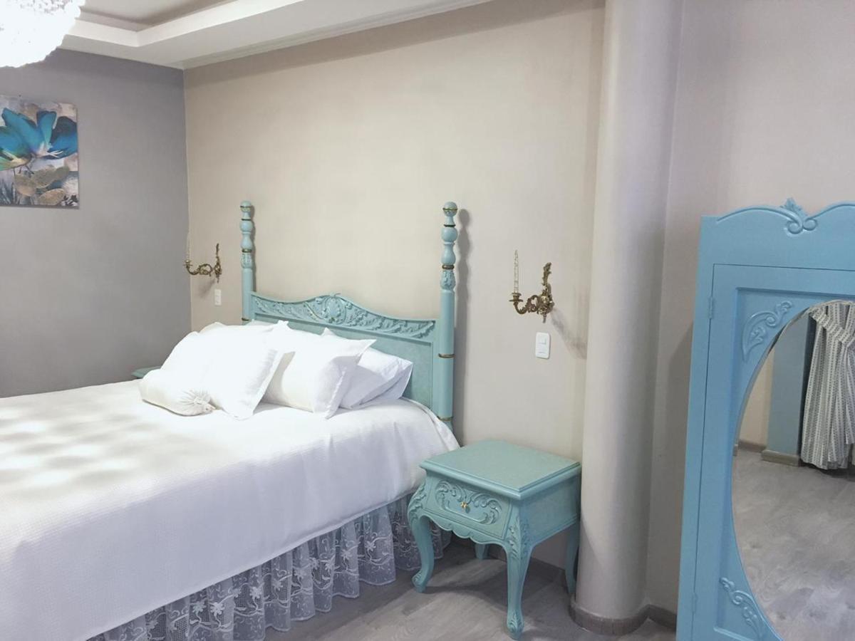 Hotel Boutique Casa Ruth En Cuenca Exteriör bild